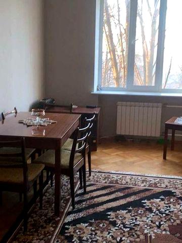 Здам двухкімнатну велику  10 хвилин від метро Лук янівка