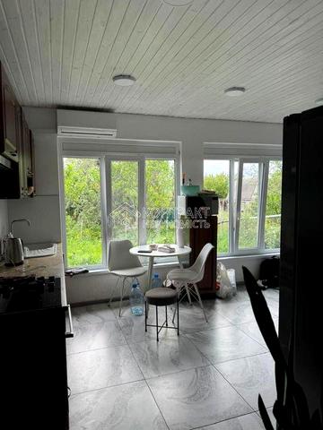 Оренда автономного нового будинку Рогань довготривала