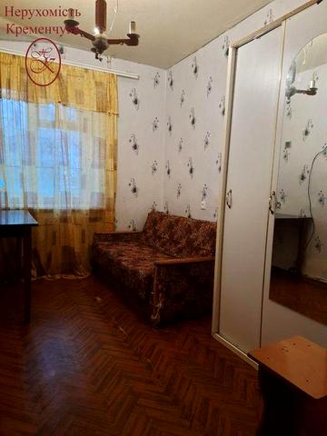 Продам трикімнатну квартиру на Аврорі