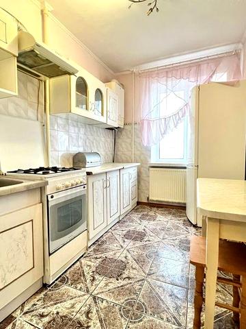 Здається 3/х кім на Курбаса