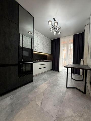 1-км НОВОБУДОВА з ремонтом Проспект Незалежності