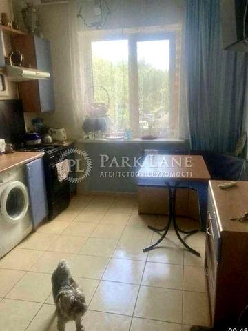 Продаж 3к квартири 72 кв. м на вул. Озерна 4 Оболонський р-н  МЕРТО