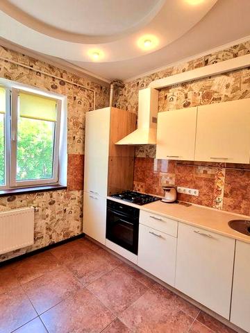 Оренда 2к квартири в ЖК Софія, 2 поверх, газ.плита. Можна з тваринами