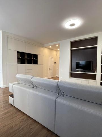 Лесі Українки бульв., 7-А