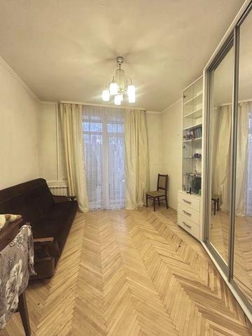 Сдам 3к квартиру Центр Научная ул. Крымская