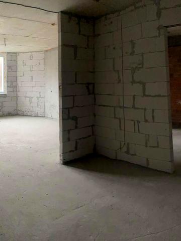 Будівельників вул., 5/5