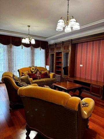 Продаж 1 кімнатної квартири в престижному районі по вул. Мушака,44