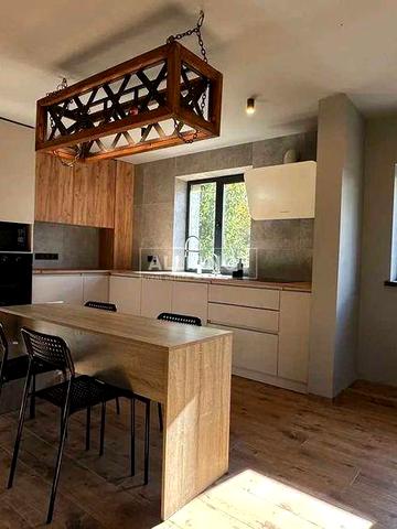 Унікальний особняк в затишній локації Вовчинців!