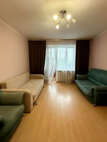 Миколи Садовського вул., 12