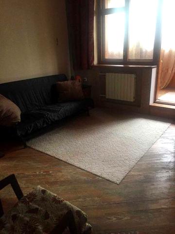 продається квартира на Виноградарі