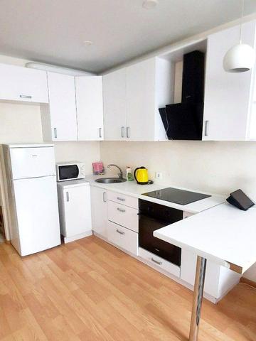 Машинобудівна вул., 41