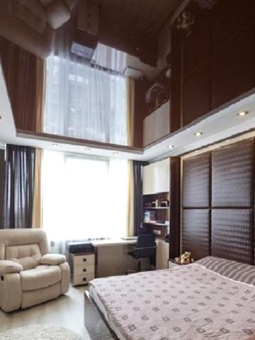 Миколи Амосова вул., 4