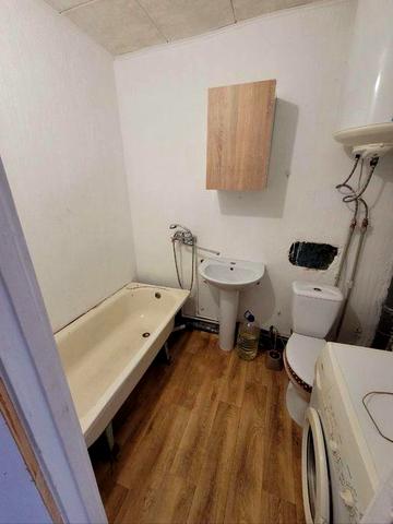 Продаж квартири , або готовий бізнес з орендарями. Вул. Березинська