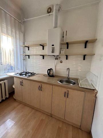 Оренда 2 кімнатна квартира  вул Проспект Незалежності