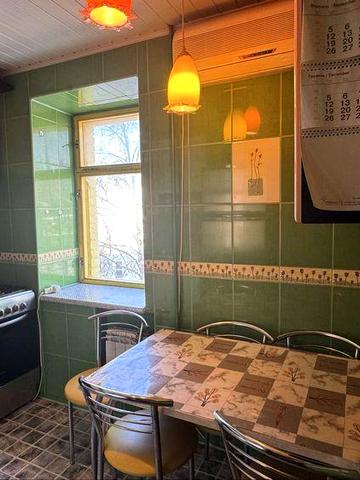 Продаж 2 кімнатної квартири