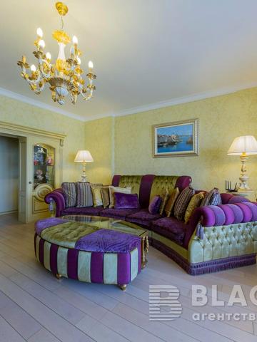 Євгена Коновальця вул. (Щорса), 32-Б