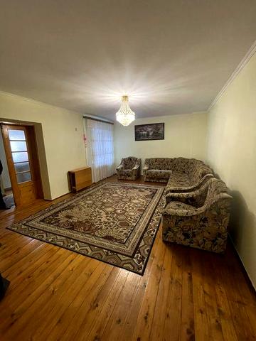 Оренда 4-х кімнатної квартири по вул. Стальського