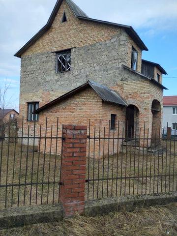 Продам будинок в Маневичах