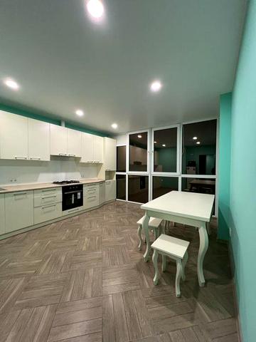 Оренда простороі 2 к . кв., ЖК Паркова Алея