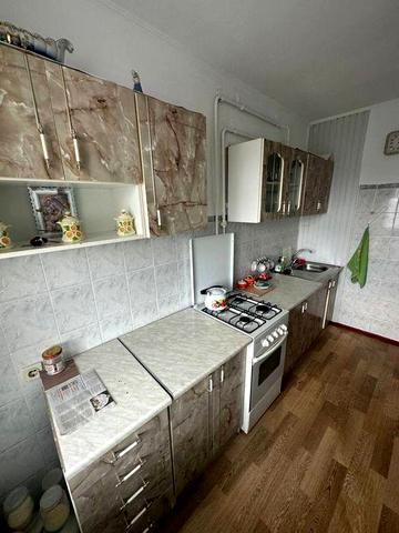 ВІЛЬНА! 3-кім панелька ХОТИНСЬКА 45 (р-н ресторану “VERSAL”)!