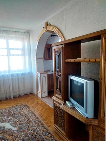 Вітрука вул., 35