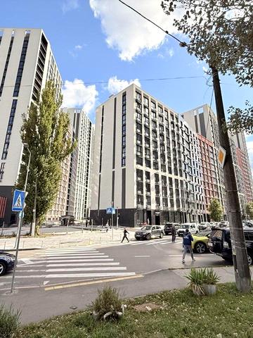 Вільгельма Котарбінського вул. (Миколи Кравченка), 24