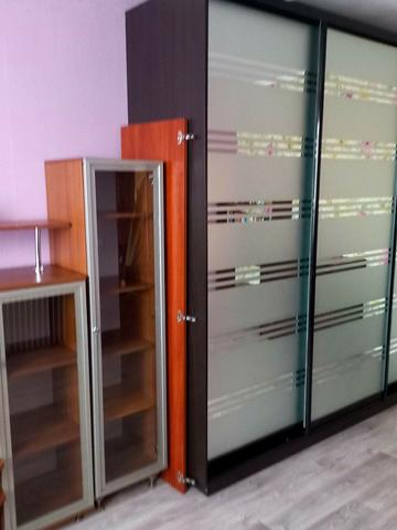 Нескорених вул., 33