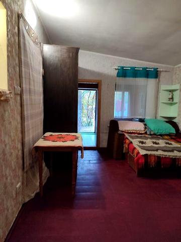 Здаю квартиру/півбудинку