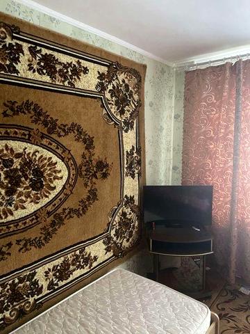 Продам однокімнатну квартиру  в Златопіль