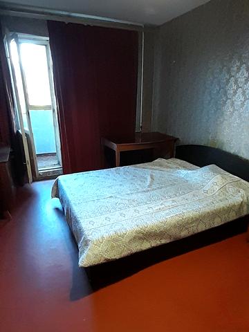 Червоної Калини просп. (Володимира Маяковського), 4-В