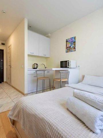 Оренда смарт-квартири, на 1-3 місяці, біля метро, без комісії.