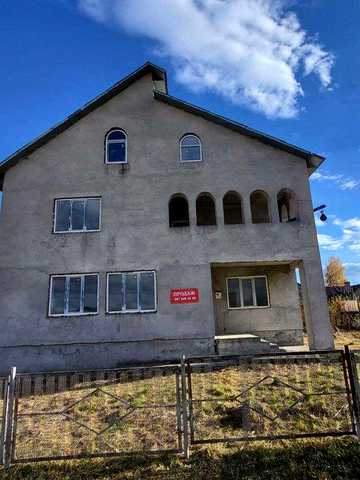 ВІД ВЛАСНИКА! Продаж 2 поверхового будинку з літньою кухнею, гаражем т