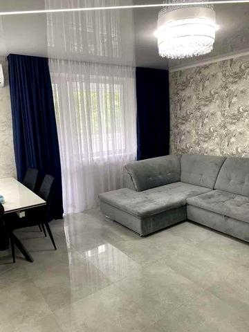 Сдам двухкомнатную квартиру на Таирово/ЖК Вернисаж