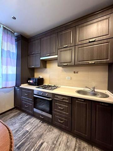 Продаж 2 к в Центрі Бучі! Поруч школа і садочок! БЕЗ КОМІСІЇ!