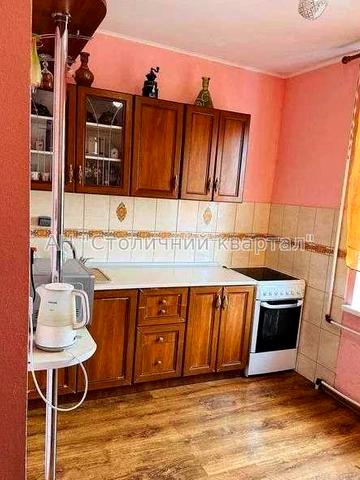 Продаж 2к квартири вул.О.Бальзака-61,Троєщіна