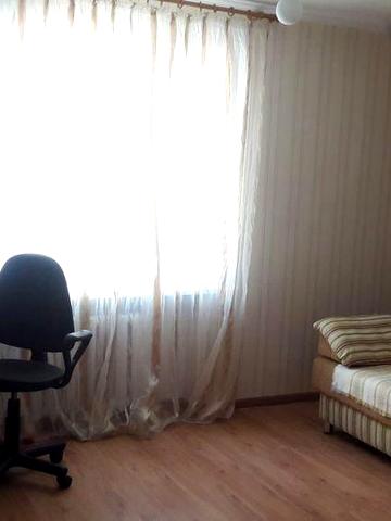 Здам СВОЮ 2 к. кв. на  вул.Гладкова БЕЗ КОМІСІІ.