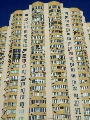 Оренда 1к квартири на Дніпровській Набережній, 19