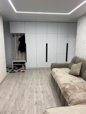 Продам 3-х кімнатну квартиру у центрі Павлограду