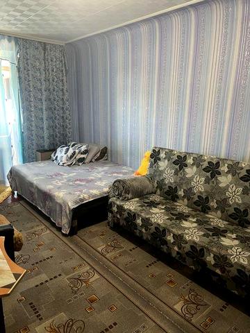 Продам 1 кімнатну квартиру в центрі