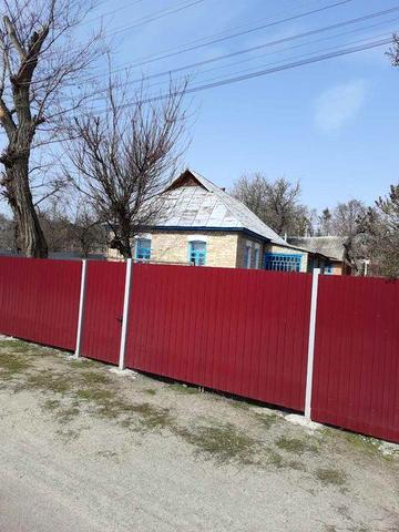 Литвинівка, цегляний будинок 78  кв.м з газом