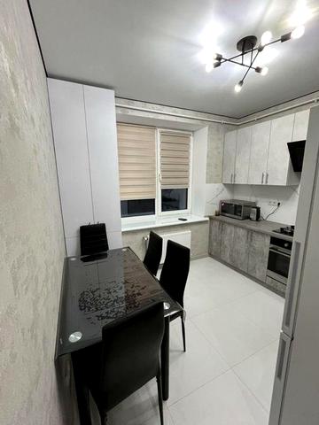 Фурманова. Здається 1-кімнатна квартира