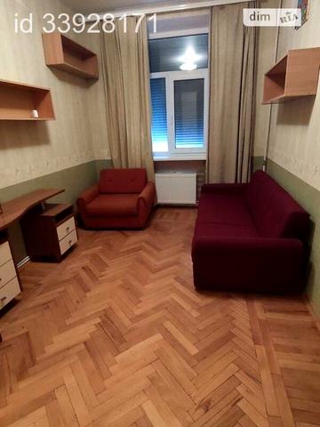 Довгострокова оренда 2к Квартира Майдан Озерний (Боброва) вулиця