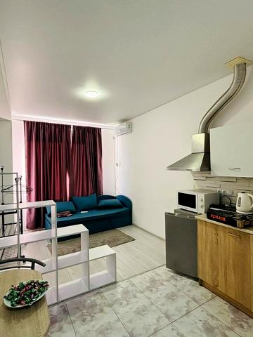 Миколи Боровського вул., 37