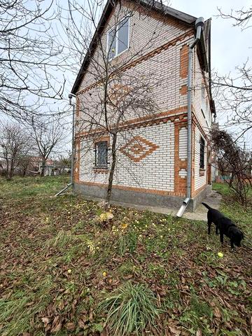 Дачний будинок продаж