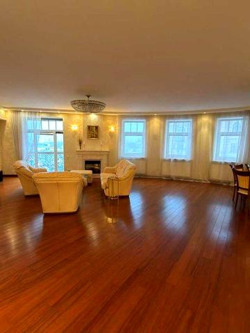 Оренда 4к  246 кв.м. вул. Ірининська, 5/24 Майдан Незалежності