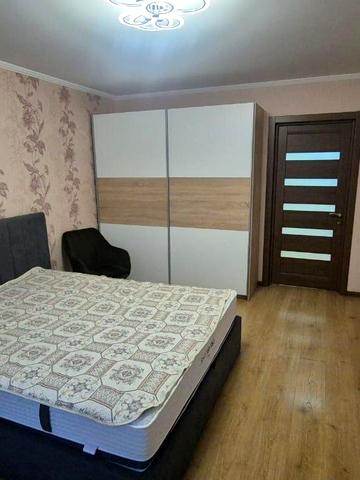 Урлівська вул., 23