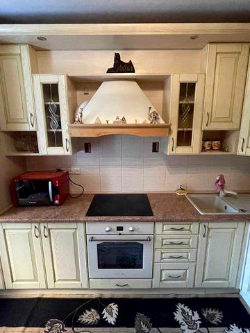 Оренда секції, мікрорайон жовтневий, район "Сільпо"