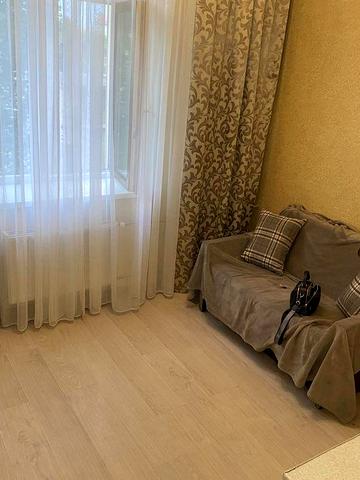 Сдам Гостинку 10 мин до метро Защ Украины или Спортивная