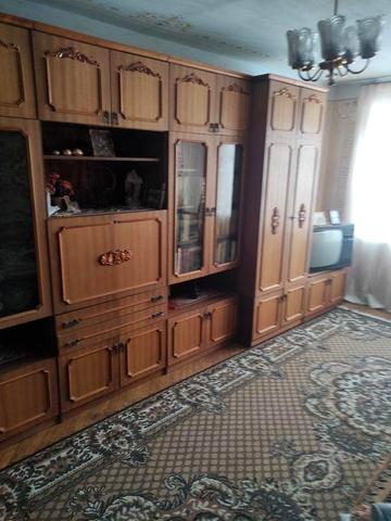 Продається трьох кімнатна квартира у м.Золочів .