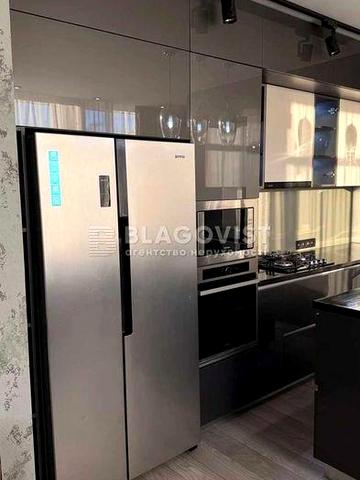 2 кім перероблена в велику однокімнатну з кухнею студією ParkLand газ ЖК Parkland